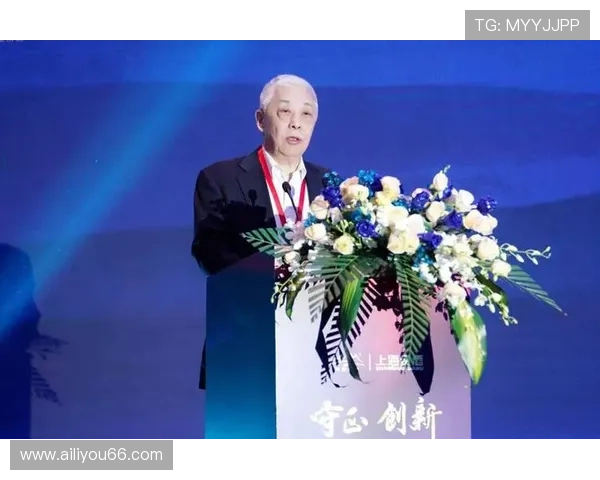 南特俱乐部新赛季战略曝光管理层调整引发球迷关注转会布局与战术方向