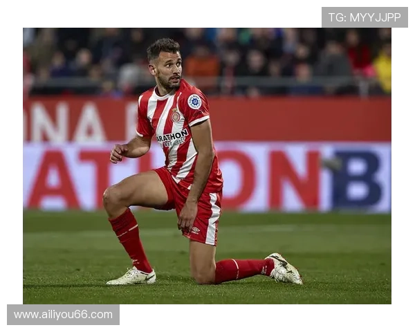 欧洲豪门上演进球大战引爆球迷关注各队冬窗动态及转会风云浮现新